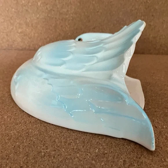 Vintage Blue and White Swan Wall Pocket - Picture 6 of 6